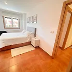 Residencial Illa De Ons En A 400 De La Playa Sanxenxo