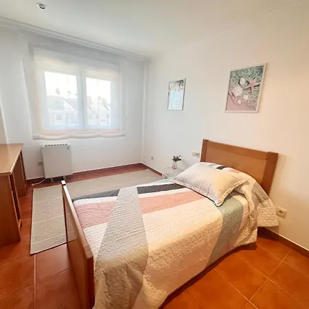 Residencial Illa De Ons En A 400 De La Playa *